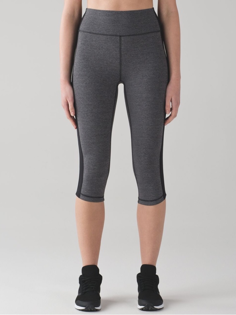 Lululemon Squad Goals Crop Leggings